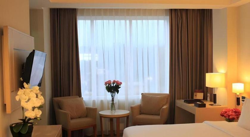 Horison Hotel Sukabumi Ngoại thất bức ảnh